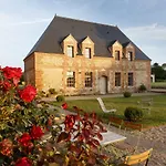 Le Domaine De - Pierres D'histoire Holiday home