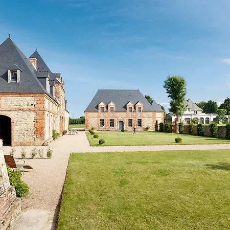 Feriehus Le Domaine De - Pierres D'histoire
