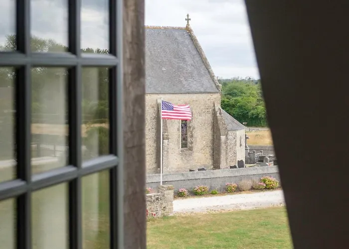 Le Domaine De - Pierres D'histoire Ravenoville